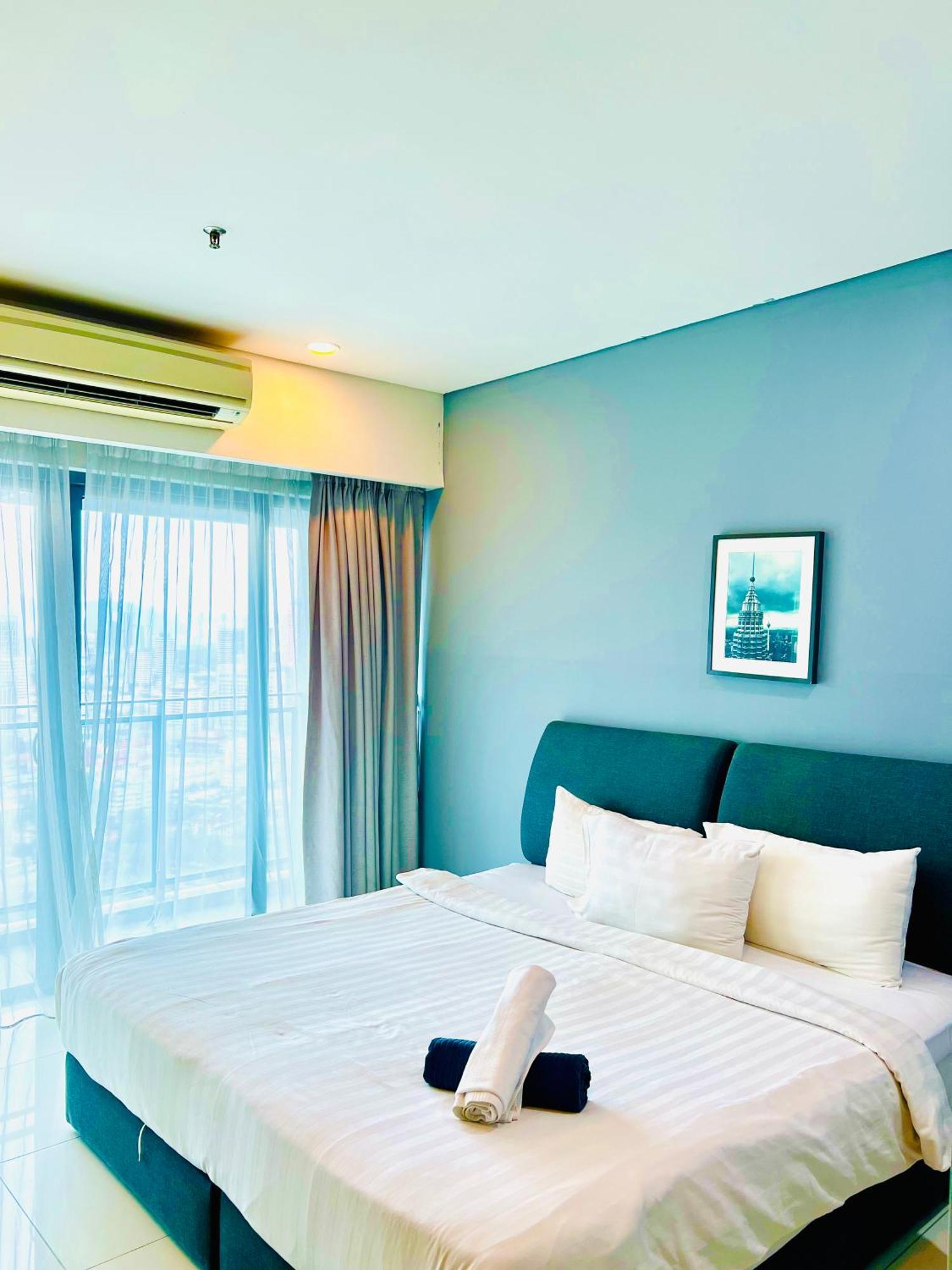 Summer Suite Klcc By Citybox Куала Лумпур Екстериор снимка