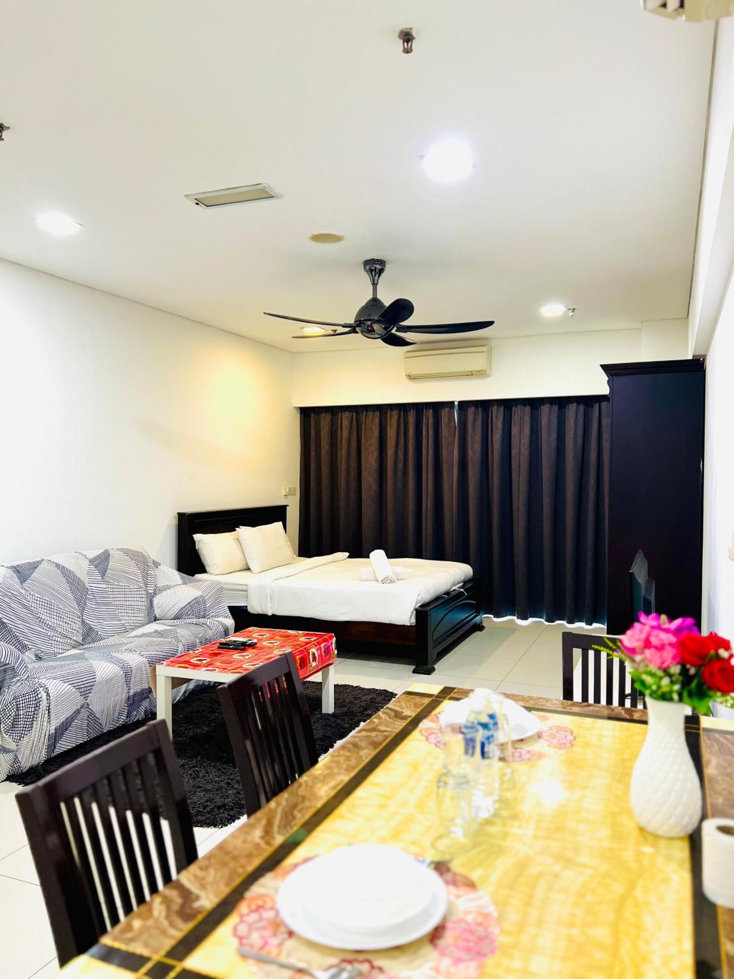 Summer Suite Klcc By Citybox Куала Лумпур Екстериор снимка